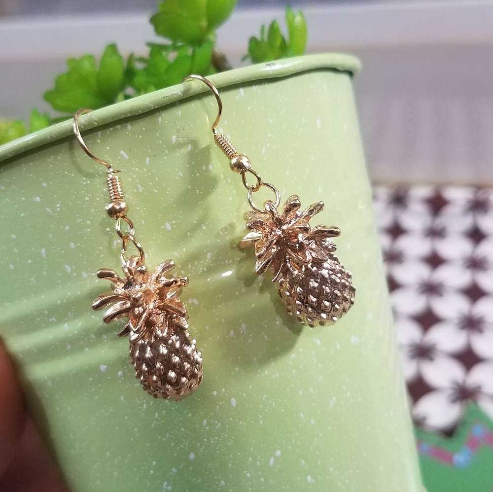Pineapple Dangle Earrings - image 2